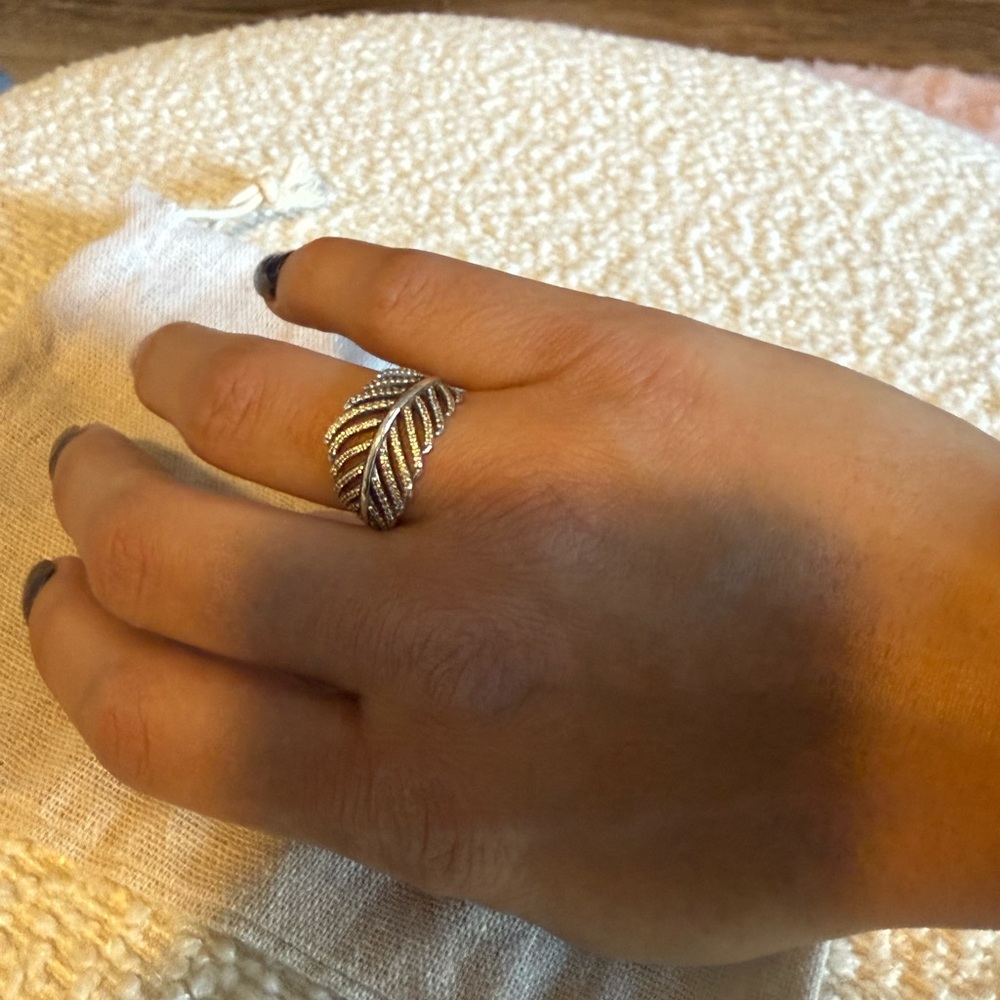 Pandora Silver Leaf Ring - image 1